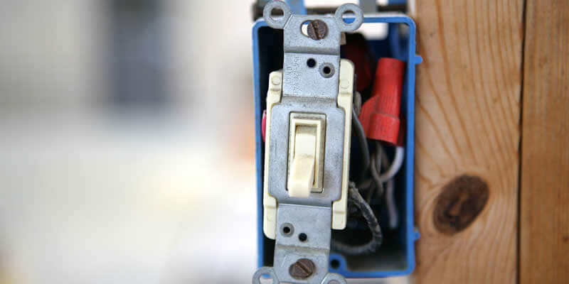 installation of electrical light switch