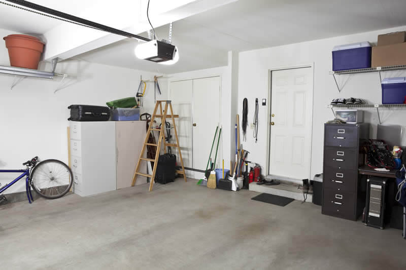 clean garage to help sell your home quicker