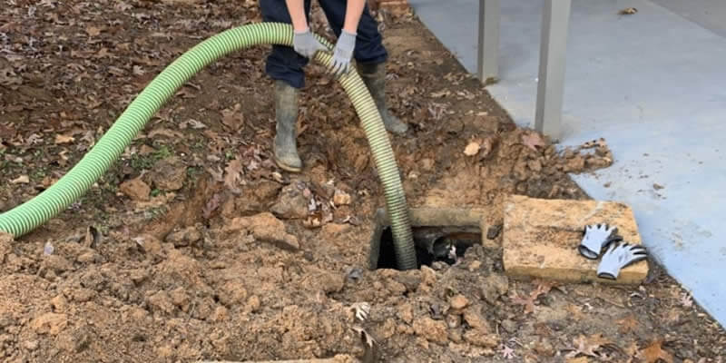 septic being pumped