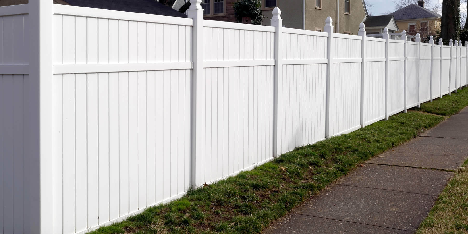 vinyl resin fence panels installed